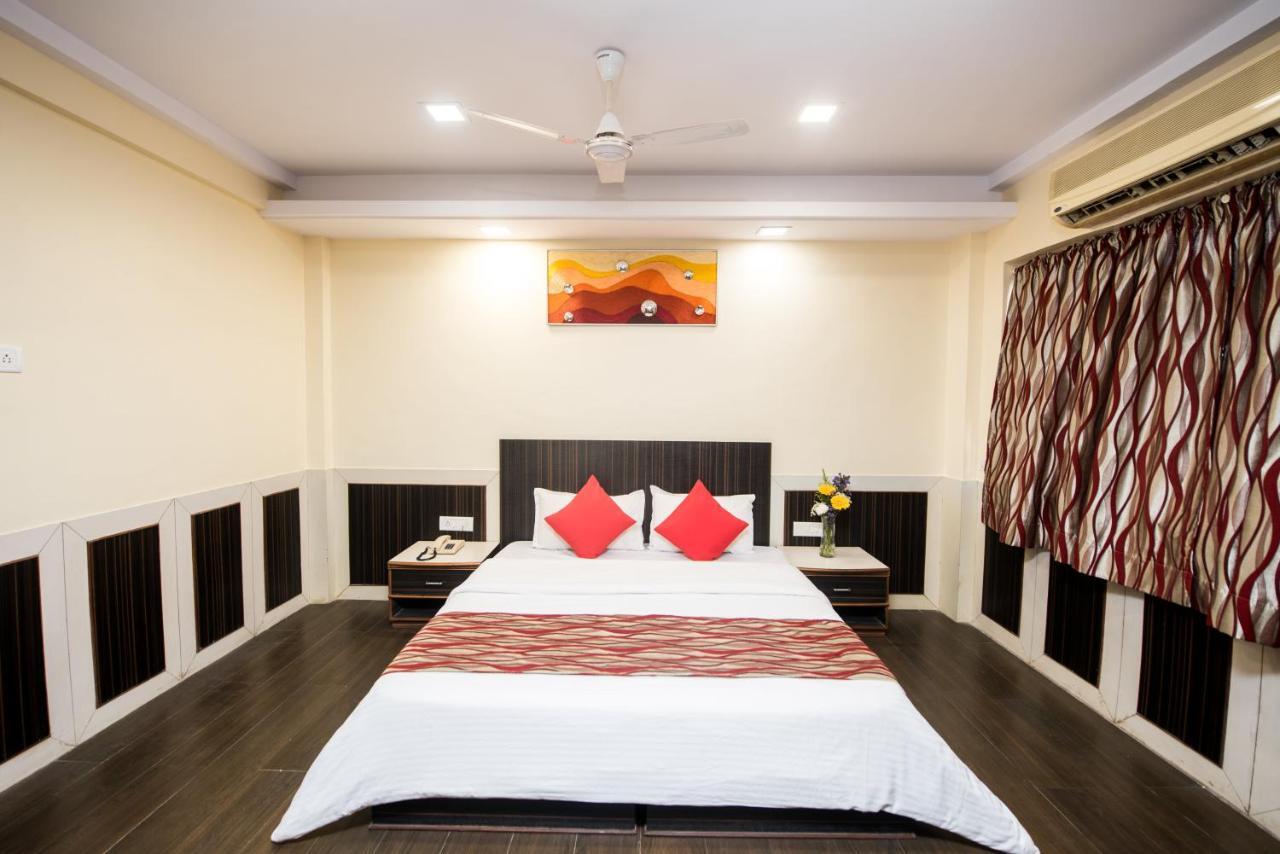 Hotel City Point Dadar Mumbai Exteriör bild