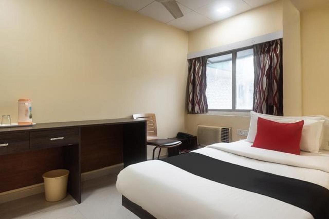 Hotel City Point Dadar Mumbai Exteriör bild