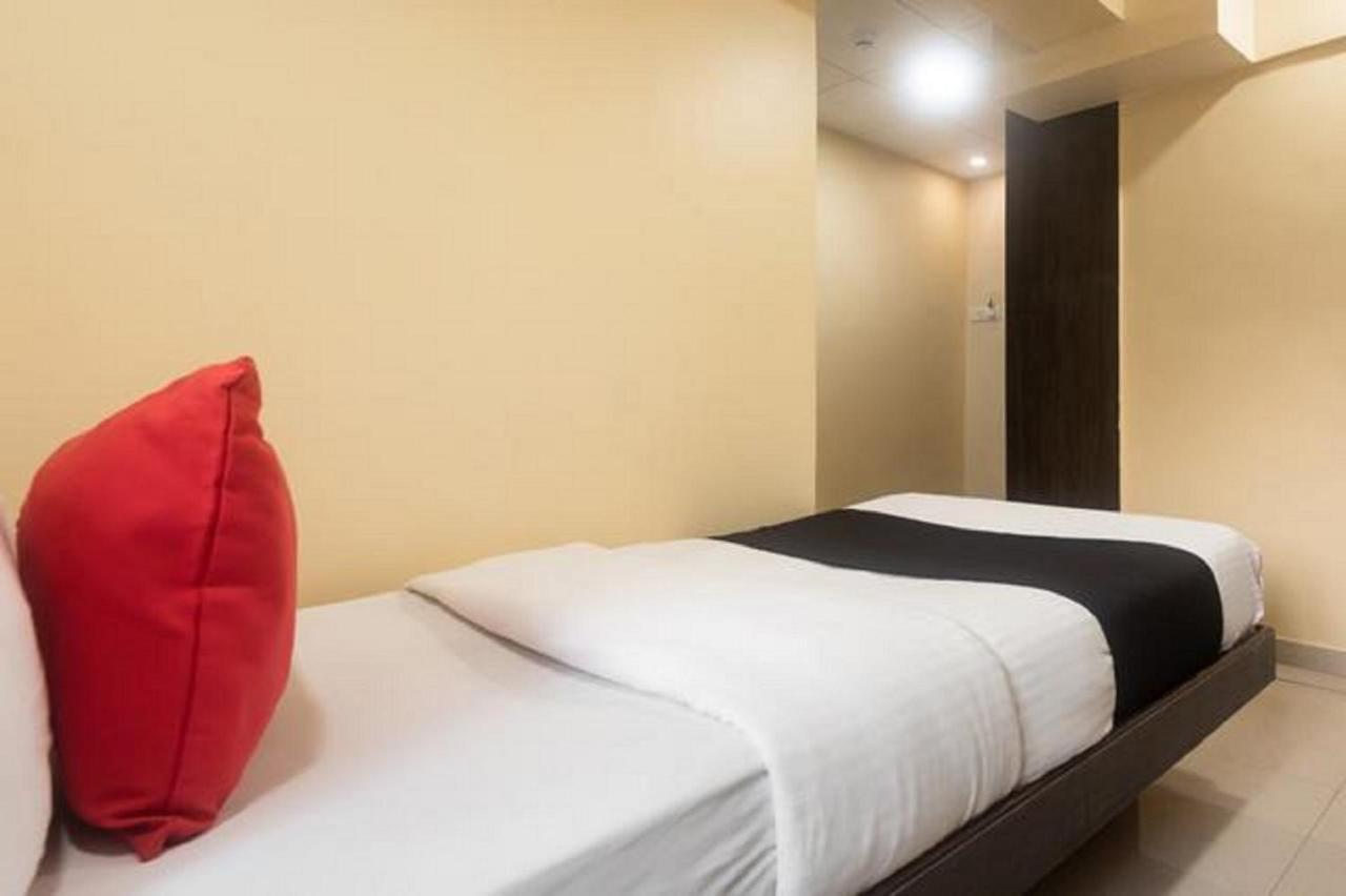 Hotel City Point Dadar Mumbai Exteriör bild