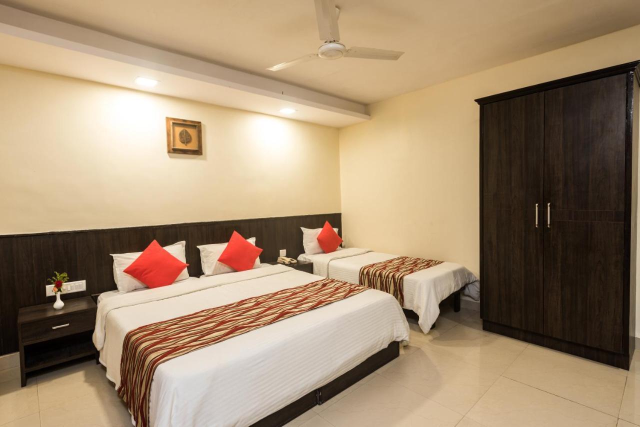Hotel City Point Dadar Mumbai Exteriör bild